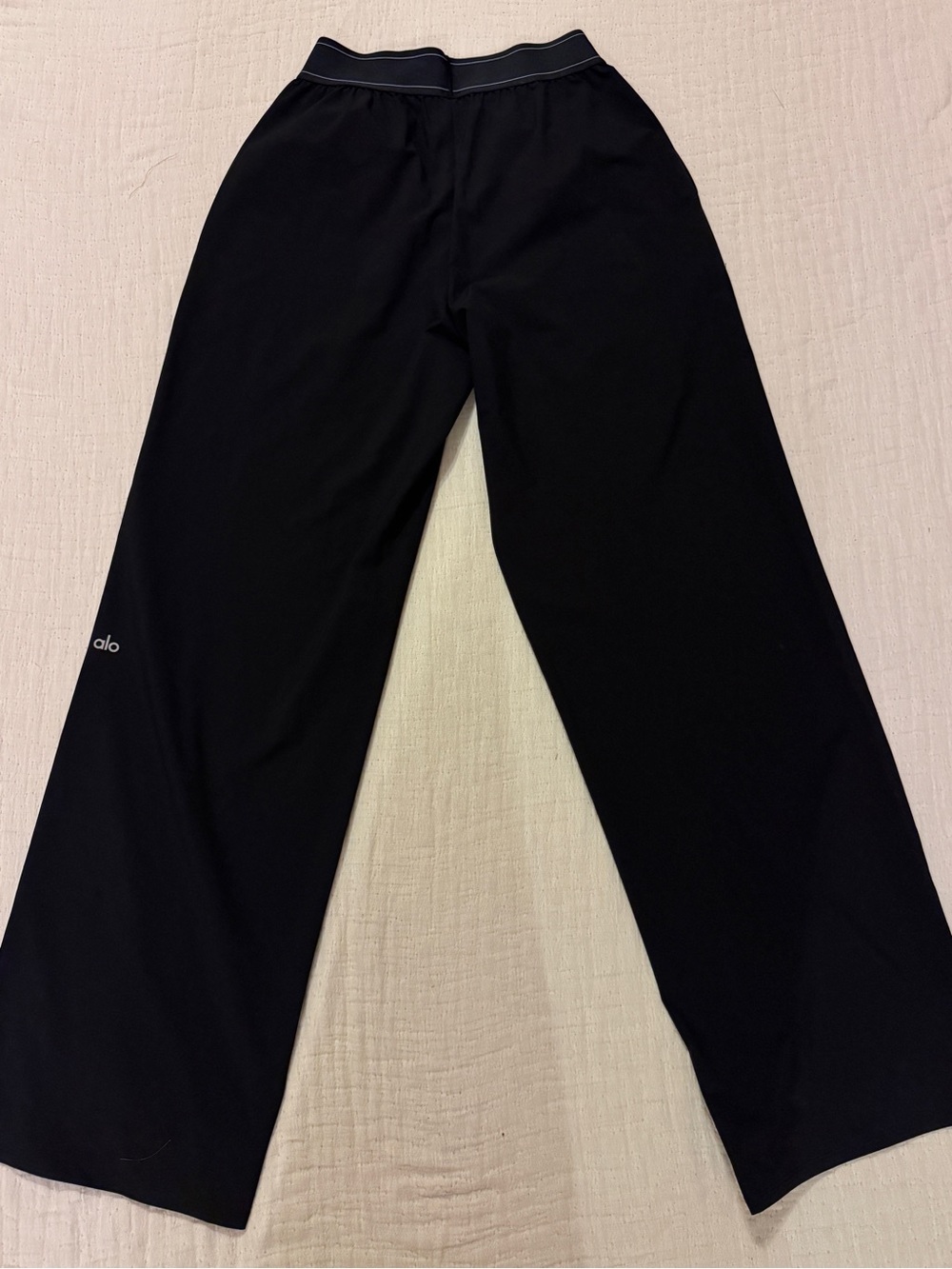 ALO Yoga Suit Up Trouser Pants Sz S - Gem